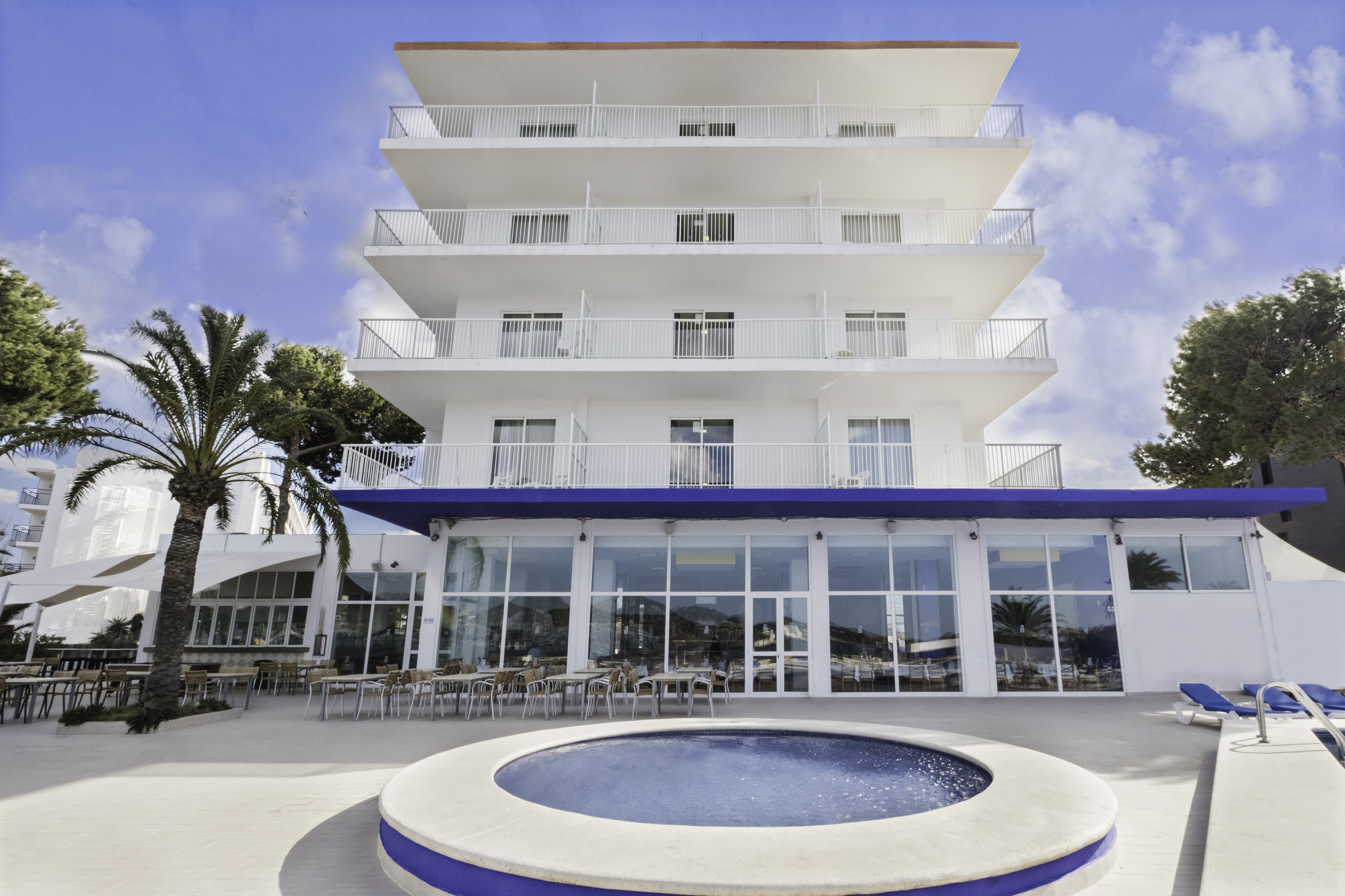 Hôtel AzuLine Mar Amantis & II 3*, Séjour Espagne & ses îles, Baléares, Ibiza par Ôvoyages Hôtel AzuLine Mar Amantis & II 3*, Séjour Espagne & ses îles, Baléares, Ibiza par Ôvoyages