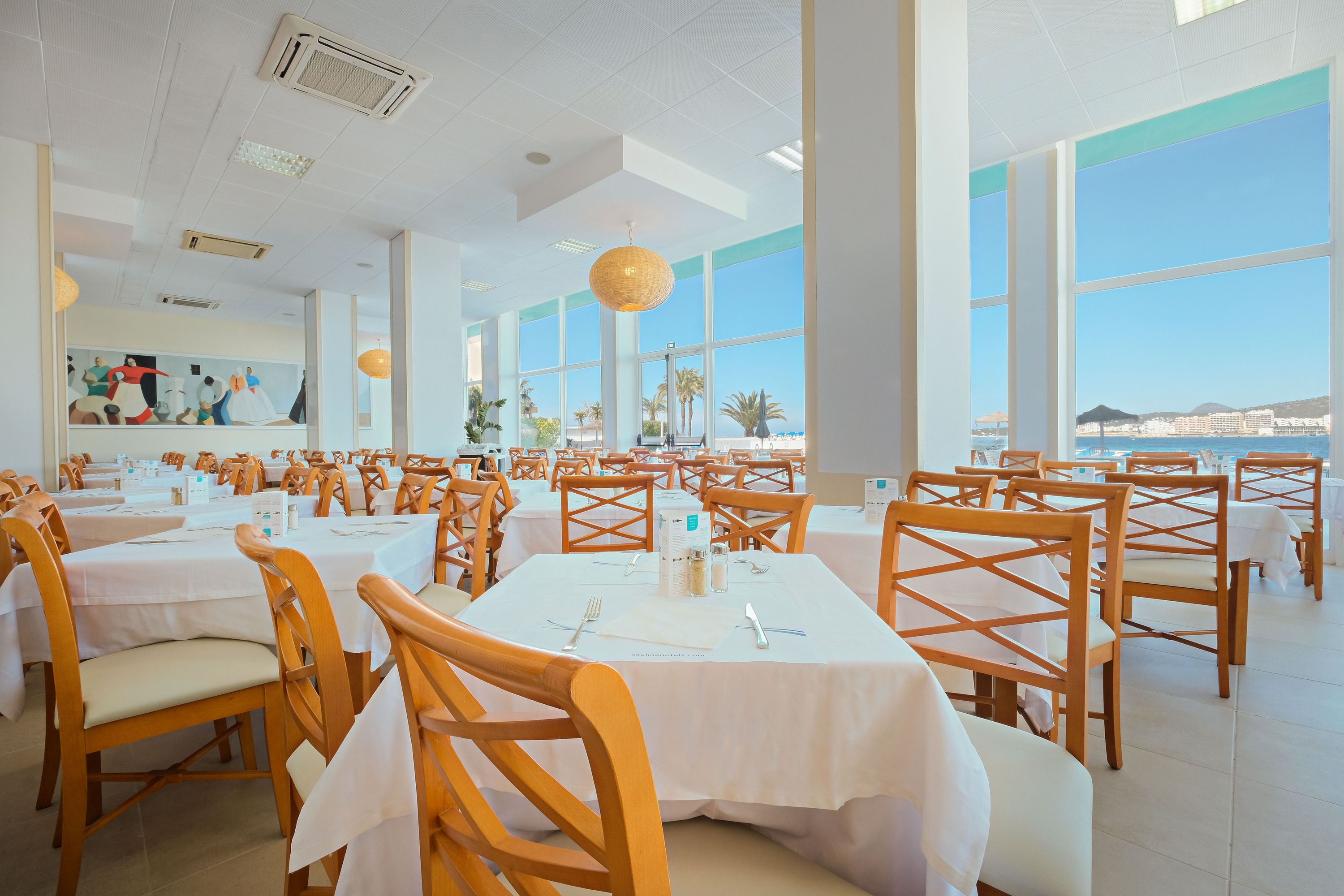 Hôtel AzuLine Mar Amantis & II 3*, Séjour Espagne & ses îles, Baléares, Ibiza par Ôvoyages Hôtel AzuLine Mar Amantis & II 3*, Séjour Espagne & ses îles, Baléares, Ibiza par Ôvoyages