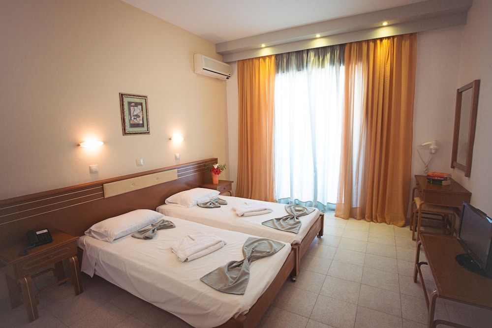 Hôtel Meliton 3*, Séjour Grèce & ses îles, Rhodes par Ôvoyages Hôtel Meliton 3*, Séjour Grèce & ses îles, Rhodes par Ôvoyages