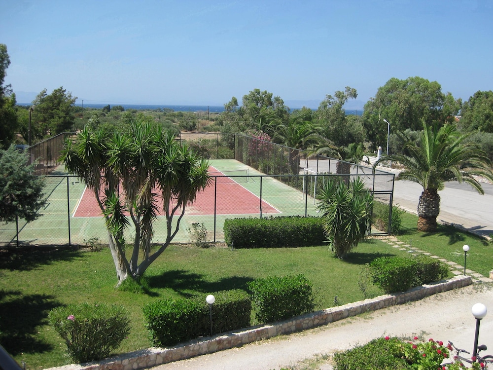 Hôtel Meliton 3*, Séjour Grèce & ses îles, Rhodes par Ôvoyages Hôtel Meliton 3*, Séjour Grèce & ses îles, Rhodes par Ôvoyages