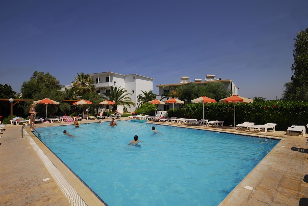 Hôtel Meliton 3*, Séjour Grèce & ses îles, Rhodes par Ôvoyages Hôtel Meliton 3*, Séjour Grèce & ses îles, Rhodes par Ôvoyages