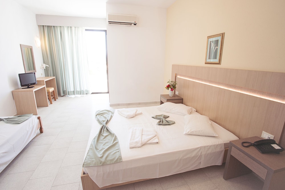 Hôtel Meliton 3*, Séjour Grèce & ses îles, Rhodes par Ôvoyages Hôtel Meliton 3*, Séjour Grèce & ses îles, Rhodes par Ôvoyages