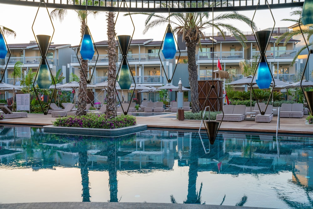 Hôtel Lara Barut Collection 5*