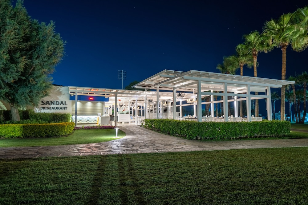 Hôtel Lara Barut Collection 5*, Séjour Turquie, Antalya par Ôvoyages