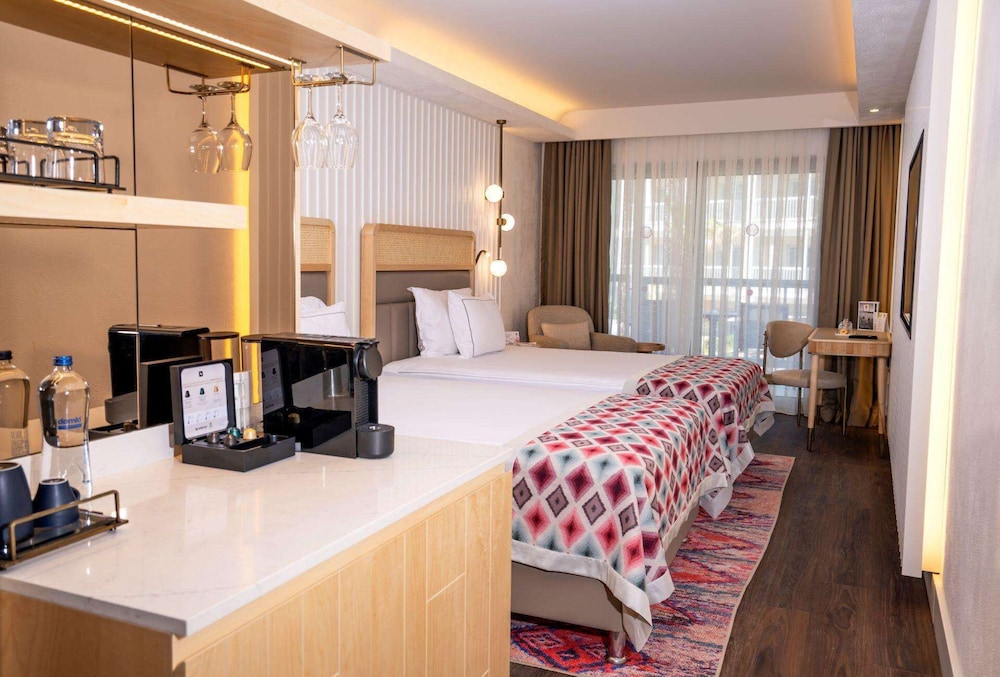 Hôtel Lara Barut Collection 5*, Séjour Turquie, Antalya par Ôvoyages