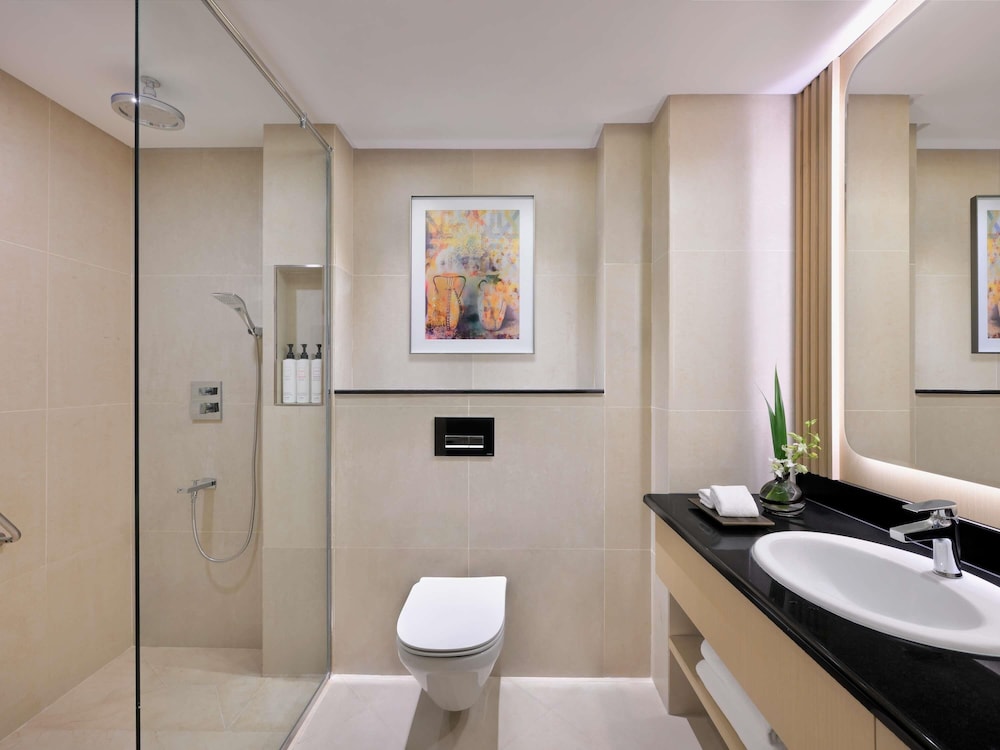 Hôtel Swissôtel Al Murooj Dubai 5*, Séjour Emirats Arabes Unis, Dubaï par Ôvoyages Hôtel Swissôtel Al Murooj Dubai 5*, Séjour Emirats Arabes Unis, Dubaï par Ôvoyages