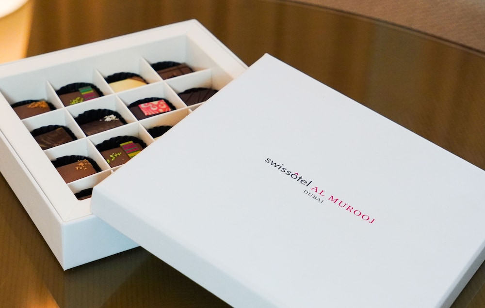 Hôtel Swissôtel Al Murooj Dubai 5*, Séjour Emirats Arabes Unis, Dubaï par Ôvoyages Hôtel Swissôtel Al Murooj Dubai 5*, Séjour Emirats Arabes Unis, Dubaï par Ôvoyages