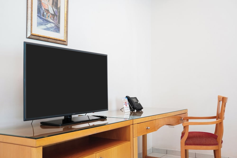 Hôtel Swissôtel Al Murooj Dubai 5*, Séjour Emirats Arabes Unis, Dubaï par Ôvoyages Hôtel Swissôtel Al Murooj Dubai 5*, Séjour Emirats Arabes Unis, Dubaï par Ôvoyages