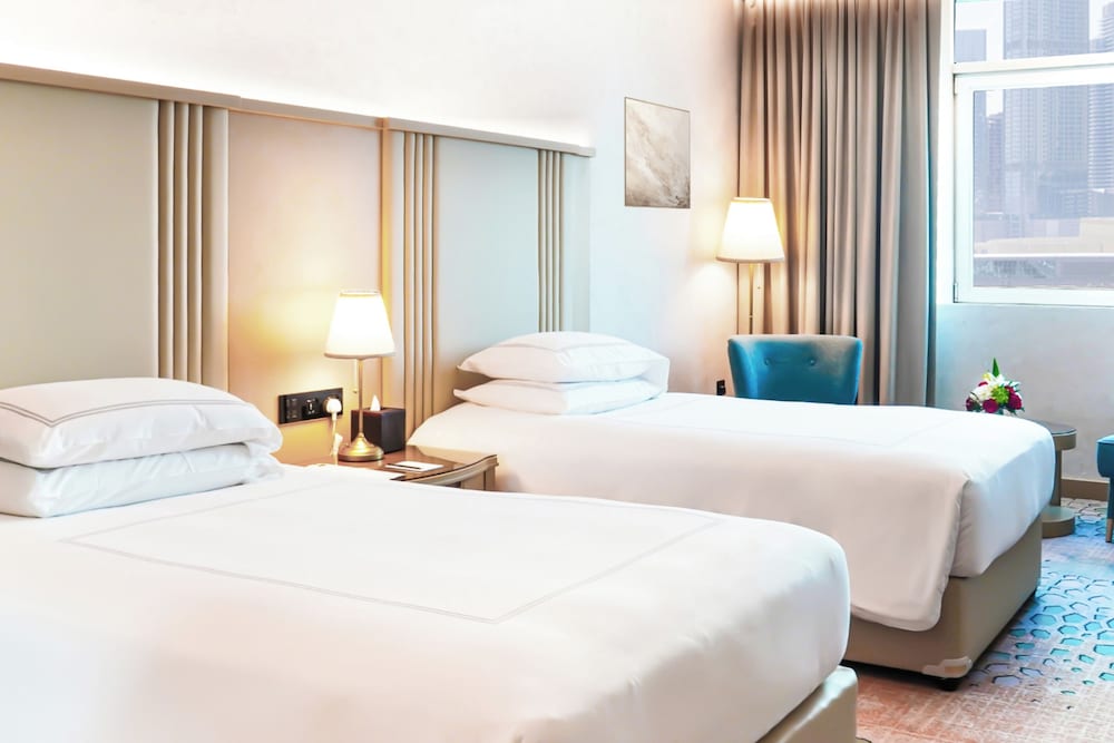 Hôtel Swissôtel Al Murooj Dubai 5*, Séjour Emirats Arabes Unis, Dubaï par Ôvoyages Hôtel Swissôtel Al Murooj Dubai 5*, Séjour Emirats Arabes Unis, Dubaï par Ôvoyages