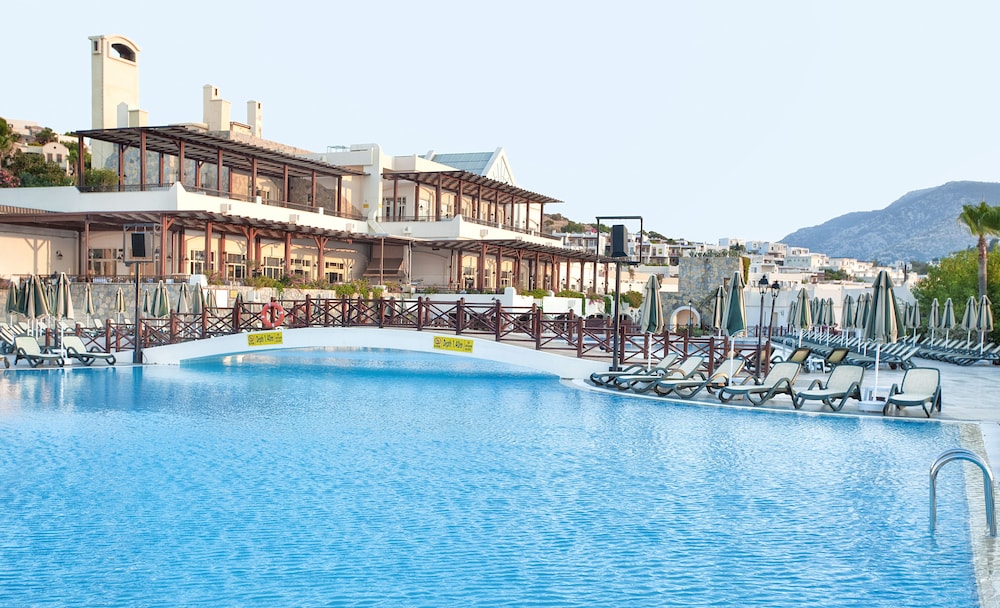 Hôtel Selectum Coulours Bodrum 5*, Séjour Turquie, Bodrum par Ôvoyages Hôtel Selectum Coulours Bodrum 5*, Séjour Turquie, Bodrum par Ôvoyages