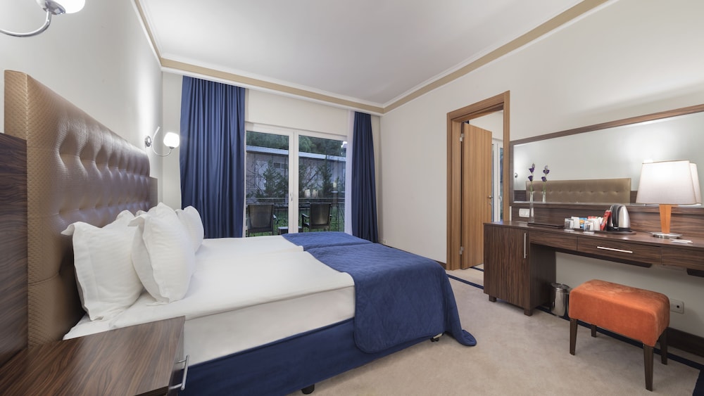 Pine Beach Belek 5*, Séjour Turquie, Antalya par Ôvoyages