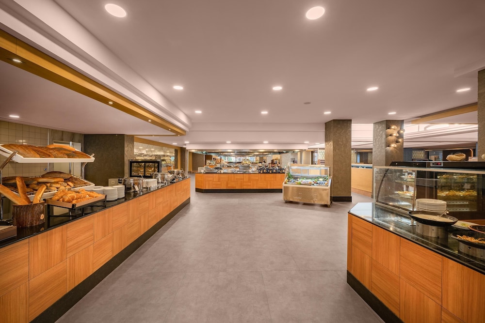 Pine Beach Belek 5*, Séjour Turquie, Antalya par Ôvoyages