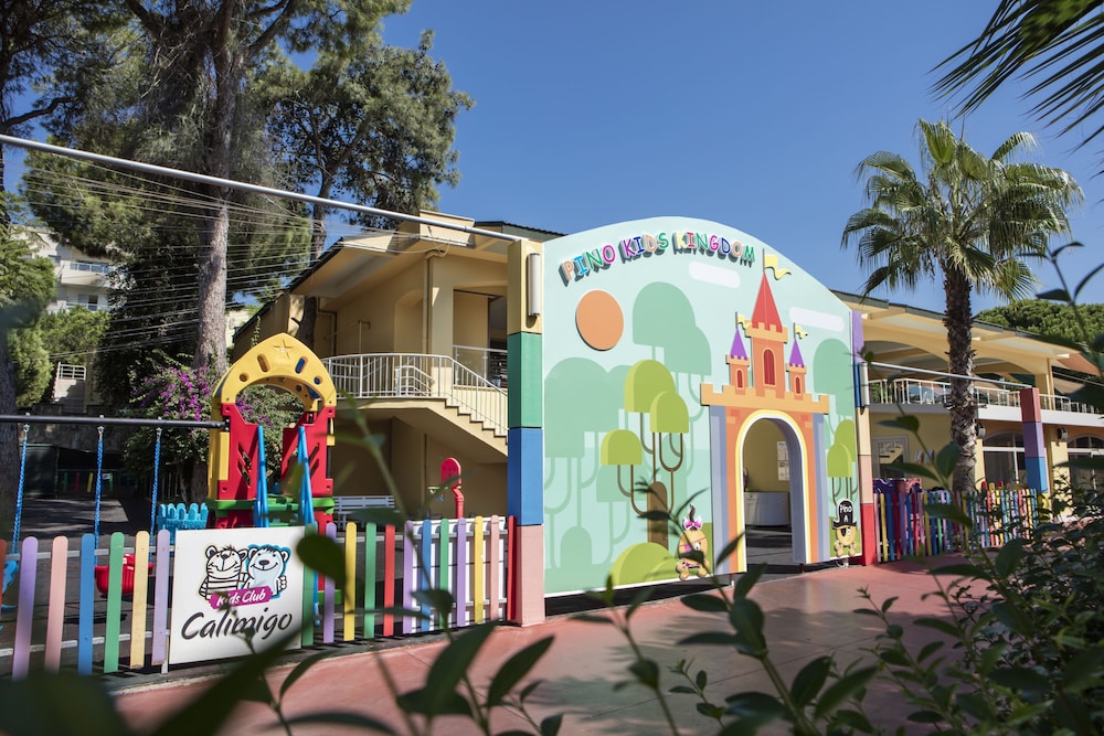 Pine Beach Belek 5*, Séjour Turquie, Antalya par Ôvoyages