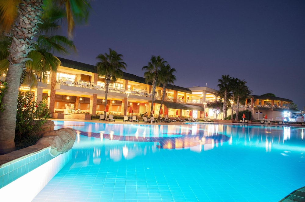 Pine Beach Belek 5*, Séjour Turquie, Antalya par Ôvoyages