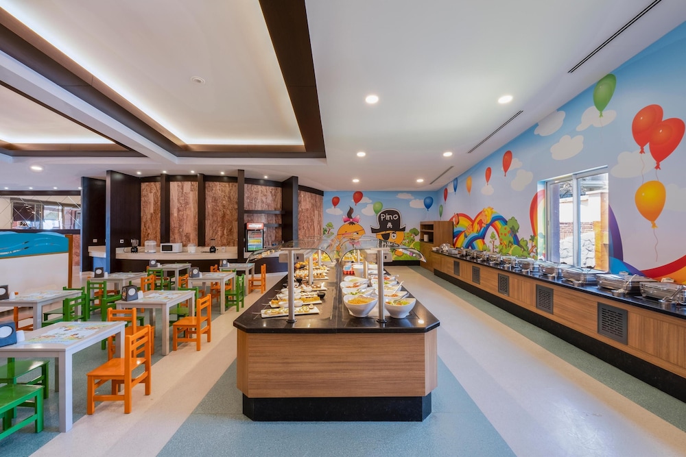 Pine Beach Belek 5*, Séjour Turquie, Antalya par Ôvoyages