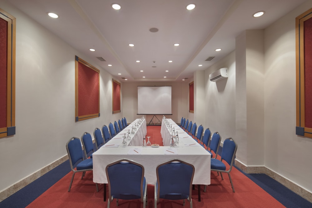 Pine Beach Belek 5*, Séjour Turquie, Antalya par Ôvoyages