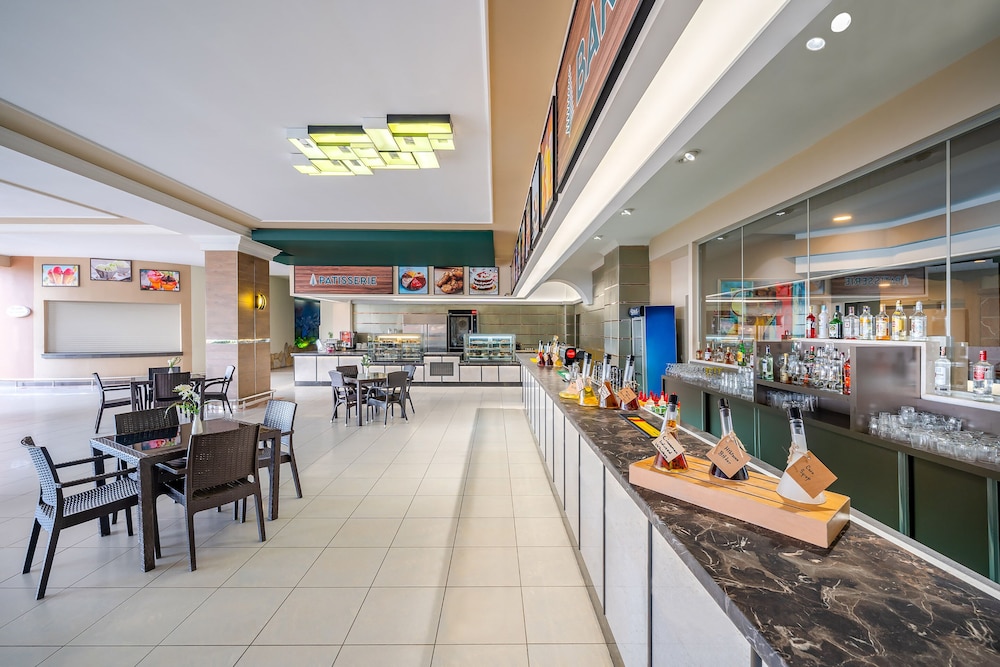 Pine Beach Belek 5*, Séjour Turquie, Antalya par Ôvoyages