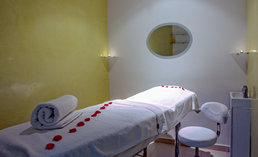 Hôtel Royal Mirage Deluxe Marrakech, Séjour Maroc par Ôvoyages Hôtel Royal Mirage Deluxe Marrakech, Séjour Maroc par Ôvoyages