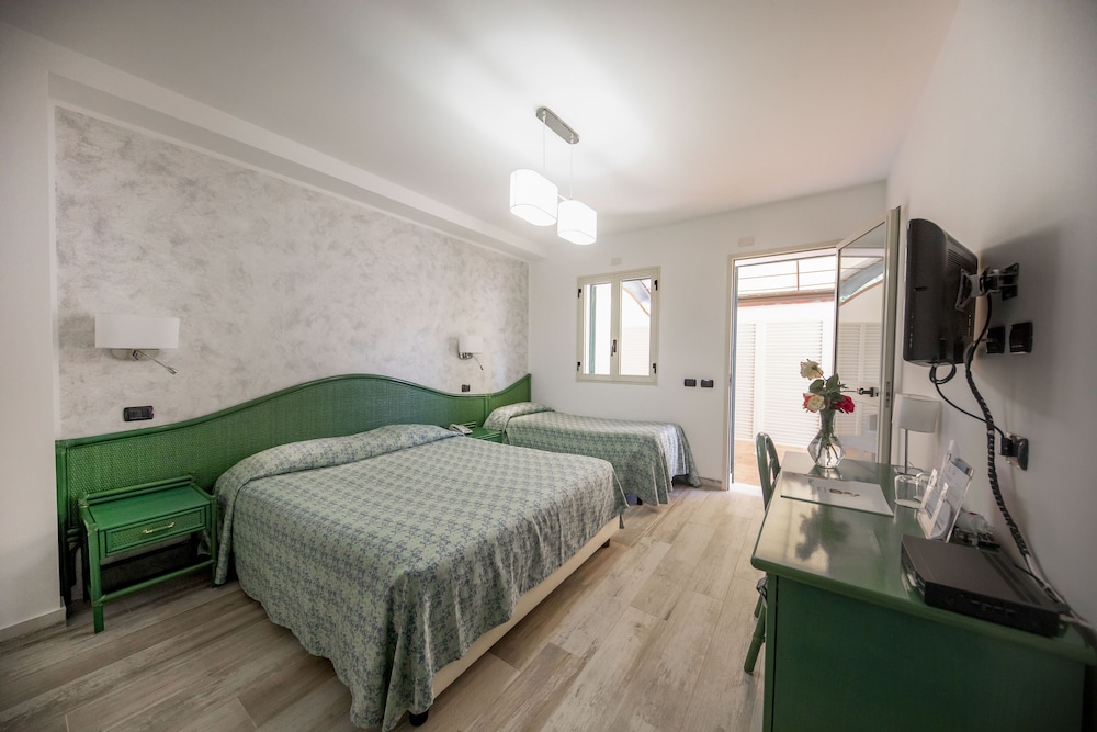 Hôtel Baia del Capitano 4*, Séjour Italie, Sicile par Ôvoyages Hôtel Baia del Capitano 4*, Séjour Italie, Sicile par Ôvoyages