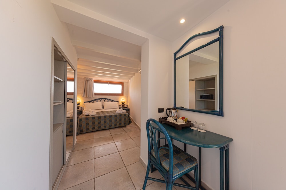 Hôtel Baia del Capitano 4*, Séjour Italie, Sicile par Ôvoyages Hôtel Baia del Capitano 4*, Séjour Italie, Sicile par Ôvoyages