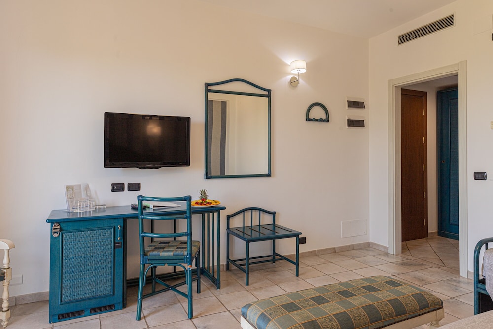Hôtel Baia del Capitano 4*, Séjour Italie, Sicile par Ôvoyages Hôtel Baia del Capitano 4*, Séjour Italie, Sicile par Ôvoyages