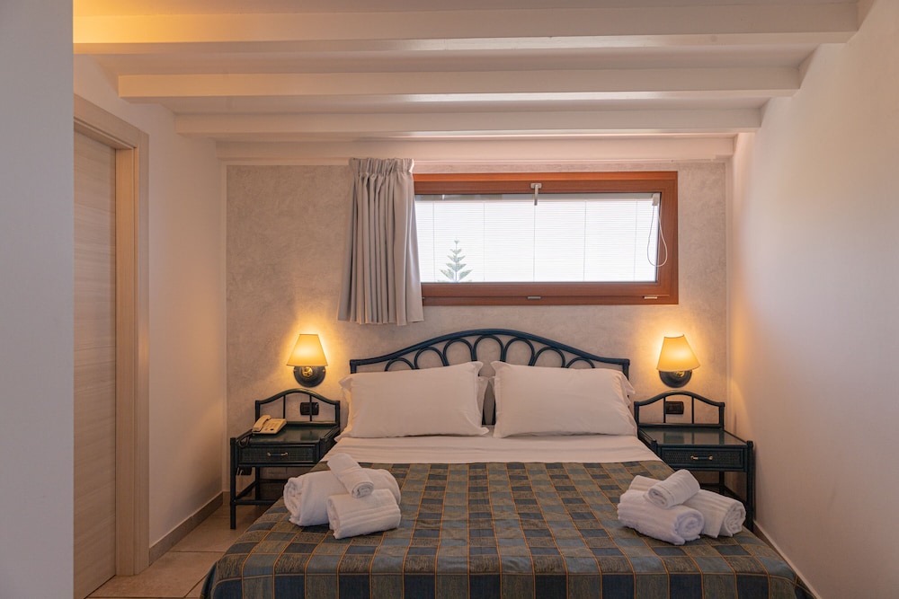 Hôtel Baia del Capitano 4*, Séjour Italie, Sicile par Ôvoyages Hôtel Baia del Capitano 4*, Séjour Italie, Sicile par Ôvoyages