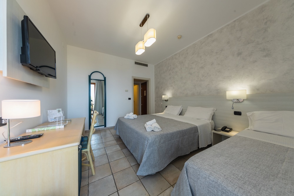Hôtel Baia del Capitano 4*, Séjour Italie, Sicile par Ôvoyages Hôtel Baia del Capitano 4*, Séjour Italie, Sicile par Ôvoyages
