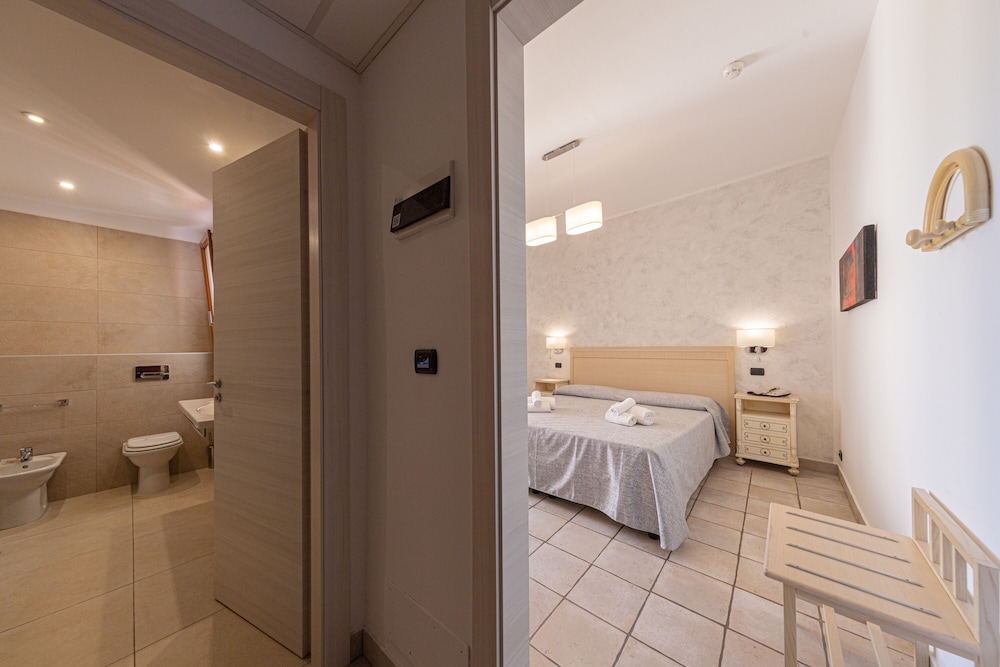 Hôtel Baia del Capitano 4*, Séjour Italie, Sicile par Ôvoyages Hôtel Baia del Capitano 4*, Séjour Italie, Sicile par Ôvoyages