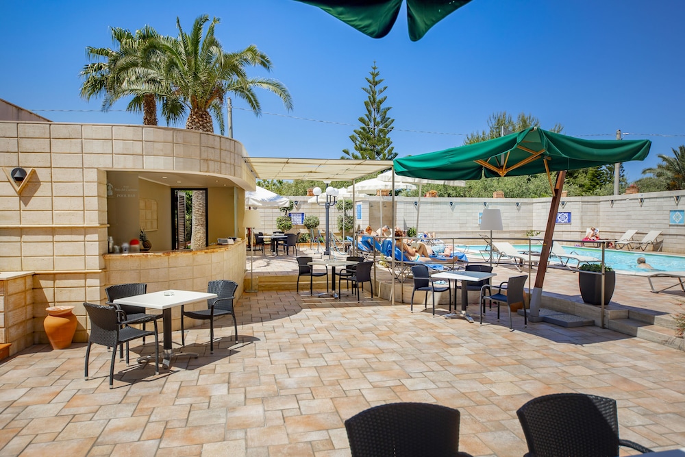 Hôtel Baia del Capitano 4*, Séjour Italie, Sicile par Ôvoyages Hôtel Baia del Capitano 4*, Séjour Italie, Sicile par Ôvoyages