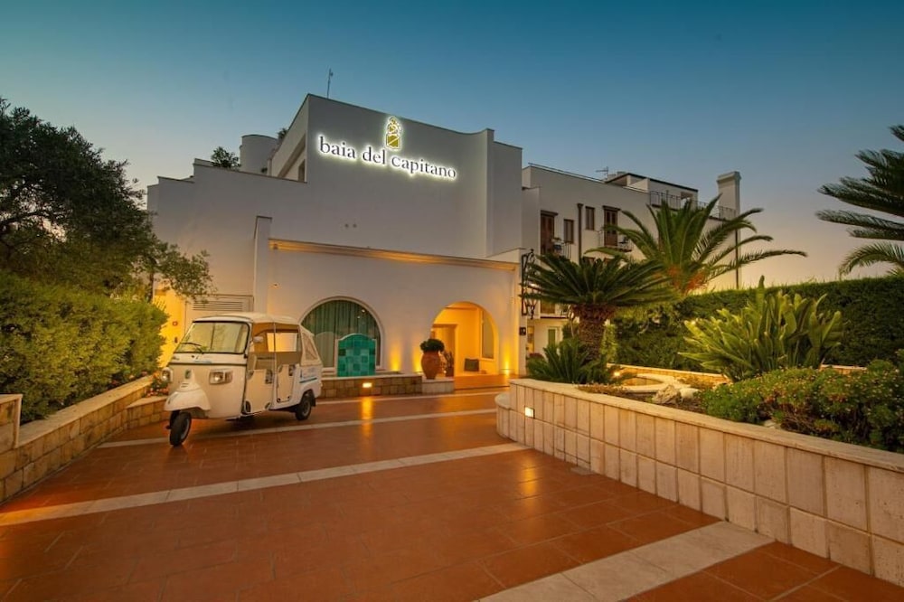 Hôtel Baia del Capitano 4*, Séjour Italie, Sicile par Ôvoyages Hôtel Baia del Capitano 4*, Séjour Italie, Sicile par Ôvoyages