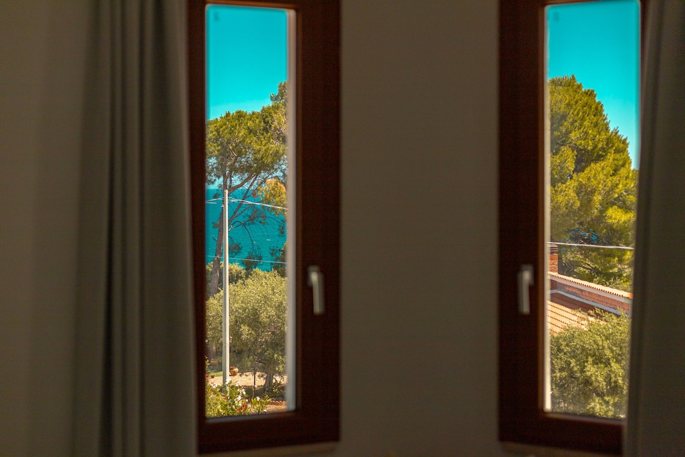 Hôtel Baia del Capitano 4*, Séjour Italie, Sicile par Ôvoyages Hôtel Baia del Capitano 4*, Séjour Italie, Sicile par Ôvoyages