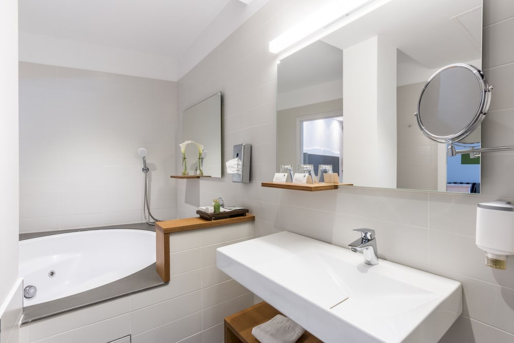 Hôtel Artiem Audax Spa & Wellness 4* Adult Only +18, Séjour Espagne & ses îles, Baléares, Minorque par Ôvoyages Hôtel Artiem Audax Spa & Wellness 4* Adult Only +18, Séjour Espagne & ses îles, Baléares, Minorque par Ôvoyages