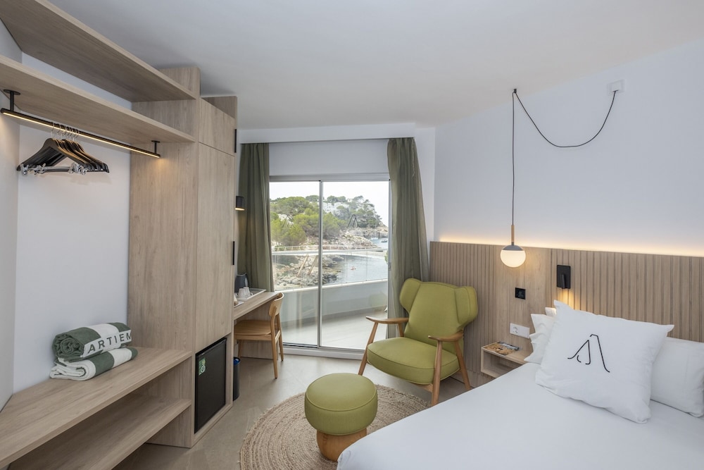 Hôtel Artiem Audax Spa & Wellness 4* Adult Only +18, Séjour Espagne & ses îles, Baléares, Minorque par Ôvoyages Hôtel Artiem Audax Spa & Wellness 4* Adult Only +18, Séjour Espagne & ses îles, Baléares, Minorque par Ôvoyages