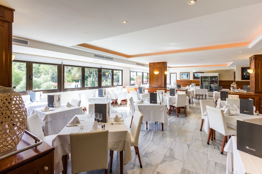 Hôtel Artiem Audax Spa & Wellness 4* Adult Only +18, Séjour Espagne & ses îles, Baléares, Minorque par Ôvoyages Hôtel Artiem Audax Spa & Wellness 4* Adult Only +18, Séjour Espagne & ses îles, Baléares, Minorque par Ôvoyages