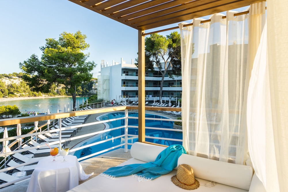 Hôtel Artiem Audax Spa & Wellness 4* Adult Only +18, Séjour Espagne & ses îles, Baléares, Minorque par Ôvoyages Hôtel Artiem Audax Spa & Wellness 4* Adult Only +18, Séjour Espagne & ses îles, Baléares, Minorque par Ôvoyages