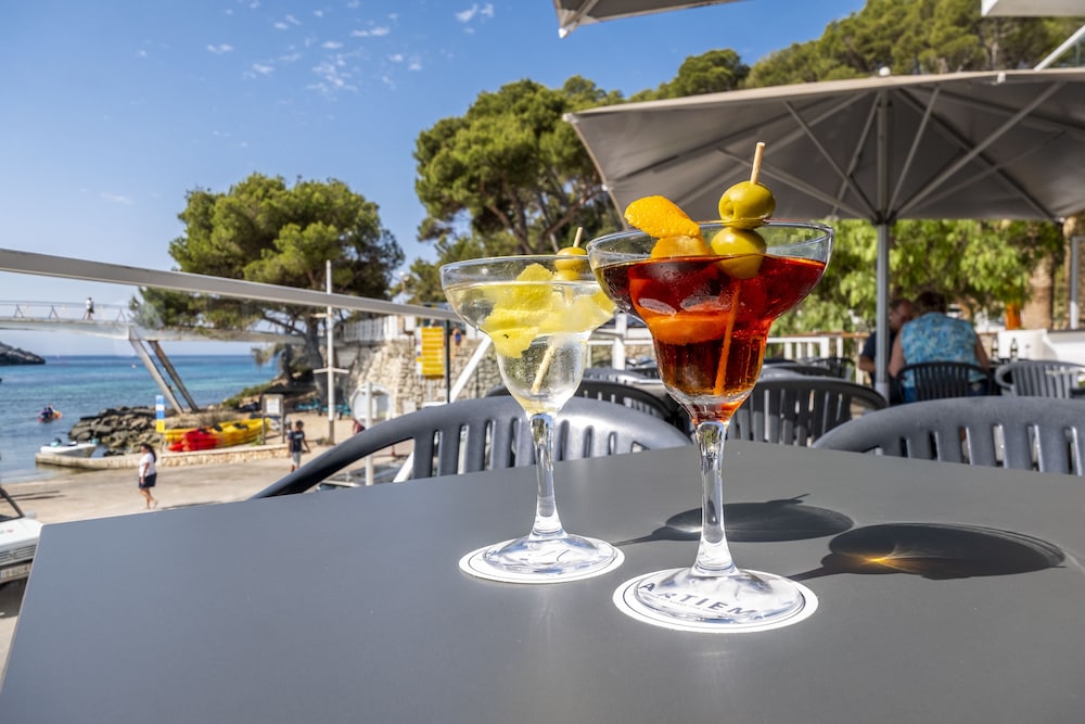 Hôtel Artiem Audax Spa & Wellness 4* Adult Only +18, Séjour Espagne & ses îles, Baléares, Minorque par Ôvoyages Hôtel Artiem Audax Spa & Wellness 4* Adult Only +18, Séjour Espagne & ses îles, Baléares, Minorque par Ôvoyages