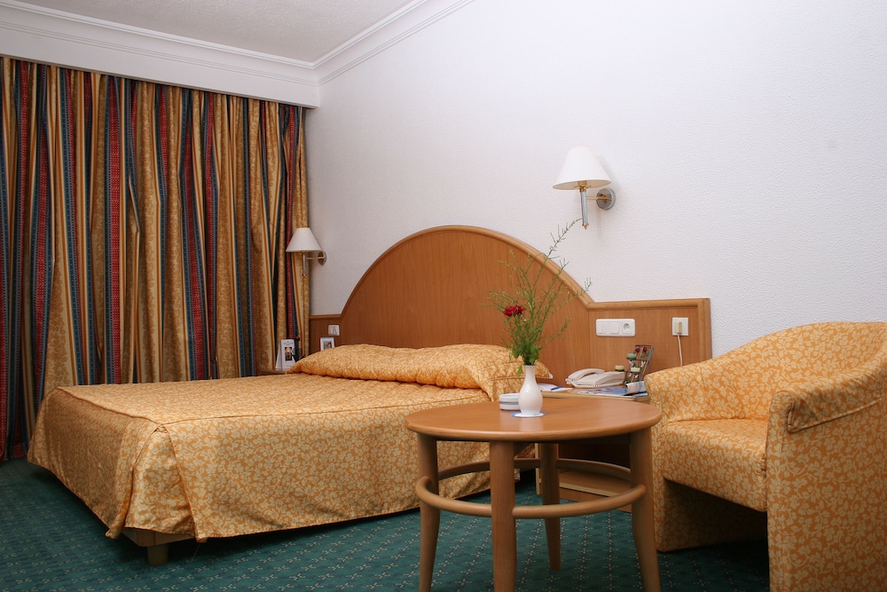 Hôtel El Mouradi Port El Kantaoui 4*, Séjour Tunisie, Port El Kantaoui par Ôvoyages Hôtel El Mouradi Port El Kantaoui 4*, Séjour Tunisie, Port El Kantaoui par Ôvoyages