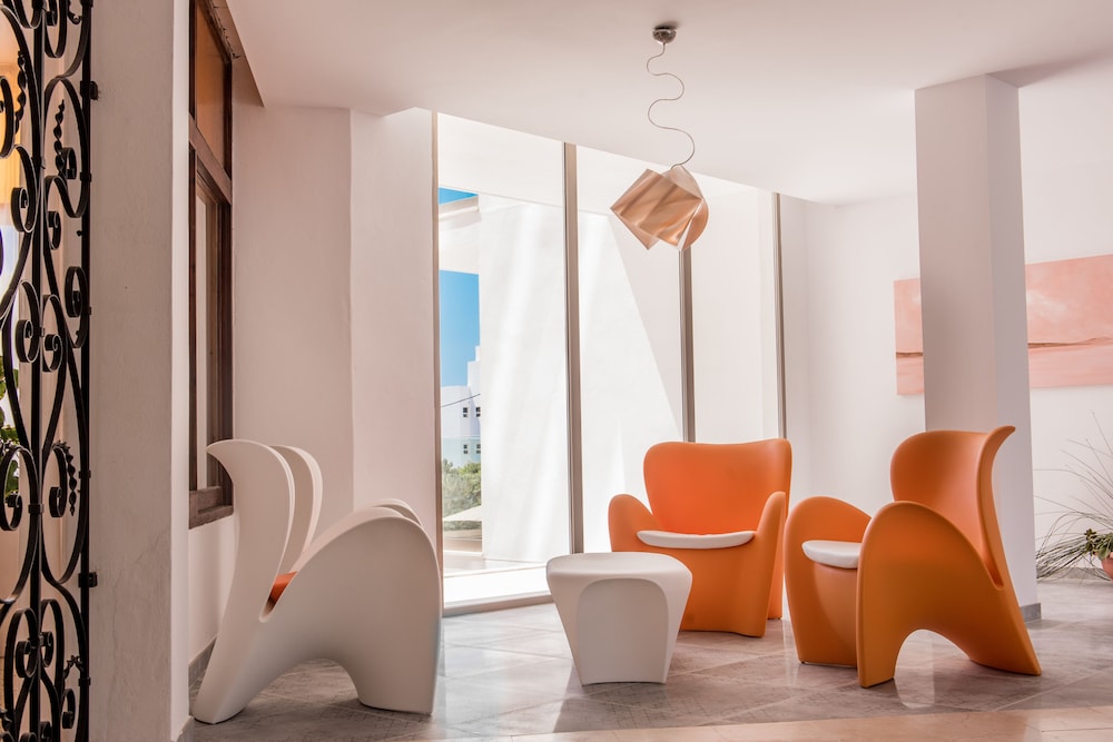 Hôtel Abrat 3*, Séjour Espagne & ses îles, Baléares, Ibiza par Ôvoyages Hôtel Abrat 3*, Séjour Espagne & ses îles, Baléares, Ibiza par Ôvoyages