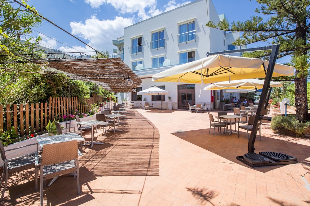 Hôtel Tourist 3*, Séjour Italie, Sicile par Ôvoyages