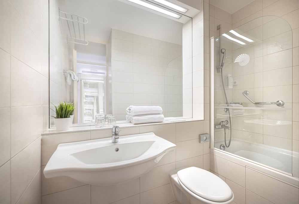 Hôtel Sunny Dubrovnik by Valamar 3*, Séjour Croatie, Dubrovnik par Ôvoyages