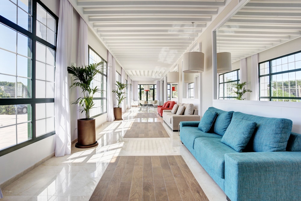 Hôtel Grupotel Mar de Menorca 4*, Séjour Espagne & ses îles, Baléares, Minorque par Ôvoyages Hôtel Grupotel Mar de Menorca 4*, Séjour Espagne & ses îles, Baléares, Minorque par Ôvoyages