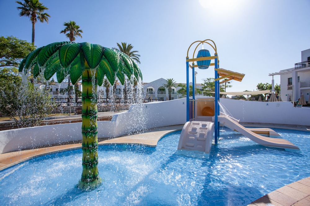 Hôtel Grupotel Mar de Menorca 4*, Séjour Espagne & ses îles, Baléares, Minorque par Ôvoyages Hôtel Grupotel Mar de Menorca 4*, Séjour Espagne & ses îles, Baléares, Minorque par Ôvoyages