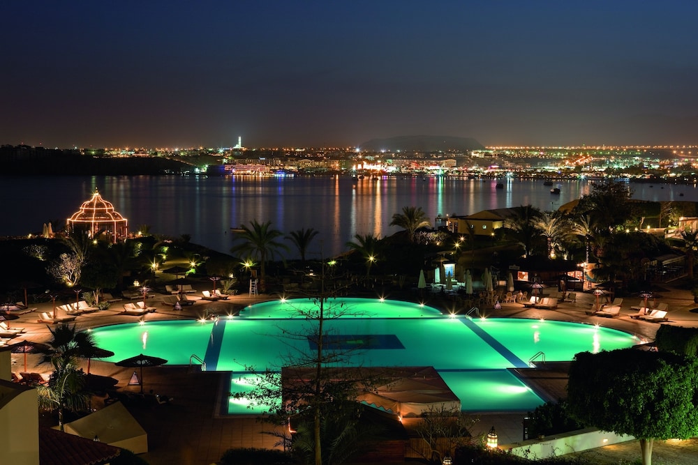 Hôtel Mövenpick Resort Sharm El Sheikh 5*, Séjour Egypte, Sharm El Sheikh par Ôvoyages Hôtel Mövenpick Resort Sharm El Sheikh 5*, Séjour Egypte, Sharm El Sheikh par Ôvoyages