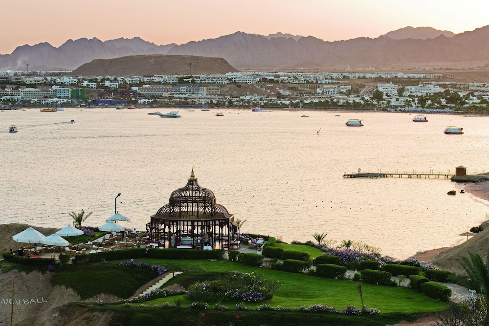 Hôtel Mövenpick Resort Sharm El Sheikh 5*, Séjour Egypte, Sharm El Sheikh par Ôvoyages Hôtel Mövenpick Resort Sharm El Sheikh 5*, Séjour Egypte, Sharm El Sheikh par Ôvoyages