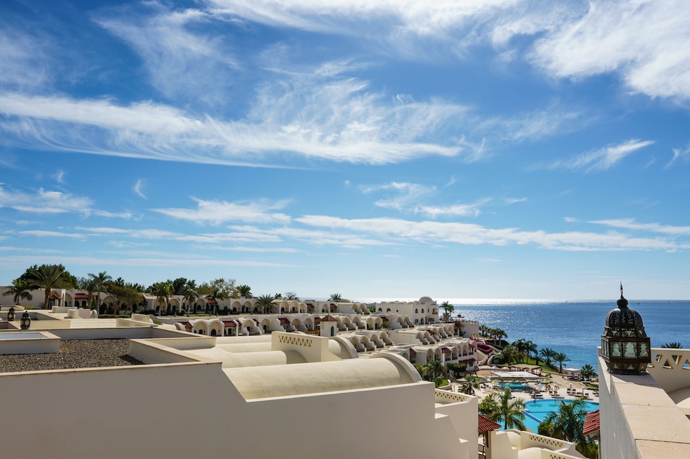 Hôtel Mövenpick Resort Sharm El Sheikh 5*, Séjour Egypte, Sharm El Sheikh par Ôvoyages Hôtel Mövenpick Resort Sharm El Sheikh 5*, Séjour Egypte, Sharm El Sheikh par Ôvoyages
