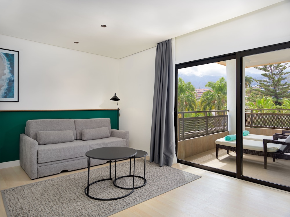 Hôtel Fergus Puerto De La Cruz 4*, Séjour Espagne & ses îles, Canaries, Tenerife par Ôvoyages Hôtel Fergus Puerto De La Cruz 4*, Séjour Espagne & ses îles, Canaries, Tenerife par Ôvoyages