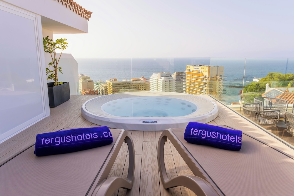 Hôtel Fergus Puerto De La Cruz 4*, Séjour Espagne & ses îles, Canaries, Tenerife par Ôvoyages Hôtel Fergus Puerto De La Cruz 4*, Séjour Espagne & ses îles, Canaries, Tenerife par Ôvoyages