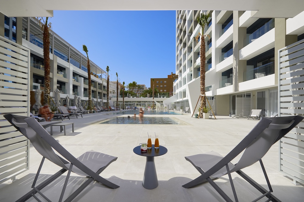 Hôtel INNSiDE Palma Bosque 4*, Séjour Espagne & ses îles, Baléares, Majorque par Ôvoyages Hôtel INNSiDE Palma Bosque 4*, Séjour Espagne & ses îles, Baléares, Majorque par Ôvoyages