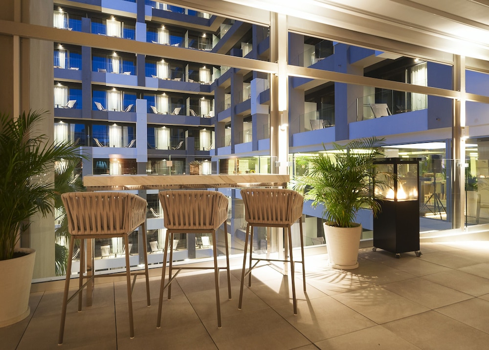 Hôtel INNSiDE Palma Bosque 4*, Séjour Espagne & ses îles, Baléares, Majorque par Ôvoyages Hôtel INNSiDE Palma Bosque 4*, Séjour Espagne & ses îles, Baléares, Majorque par Ôvoyages