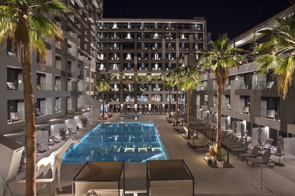 Hôtel INNSiDE Palma Bosque 4*, Séjour Espagne & ses îles, Baléares, Majorque par Ôvoyages Hôtel INNSiDE Palma Bosque 4*, Séjour Espagne & ses îles, Baléares, Majorque par Ôvoyages